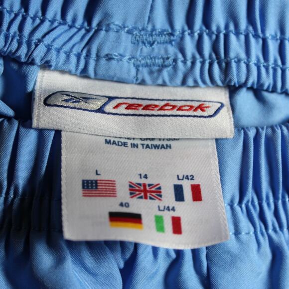 Vintage Reebok Size Large Blue Shorts - Picture 3 of 3